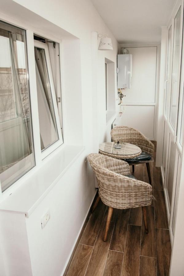 Apartament De Lux Ultramodern In Zona Centrala Temesvár Kültér fotó